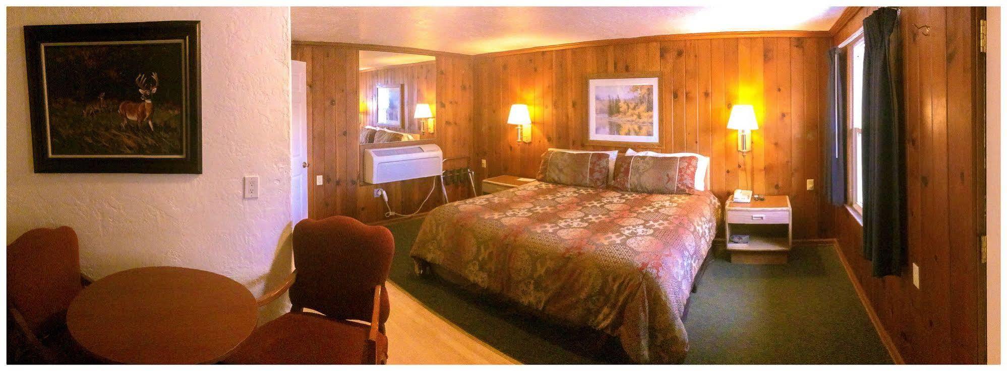 Western Star Inn Rifle Eksteriør billede
